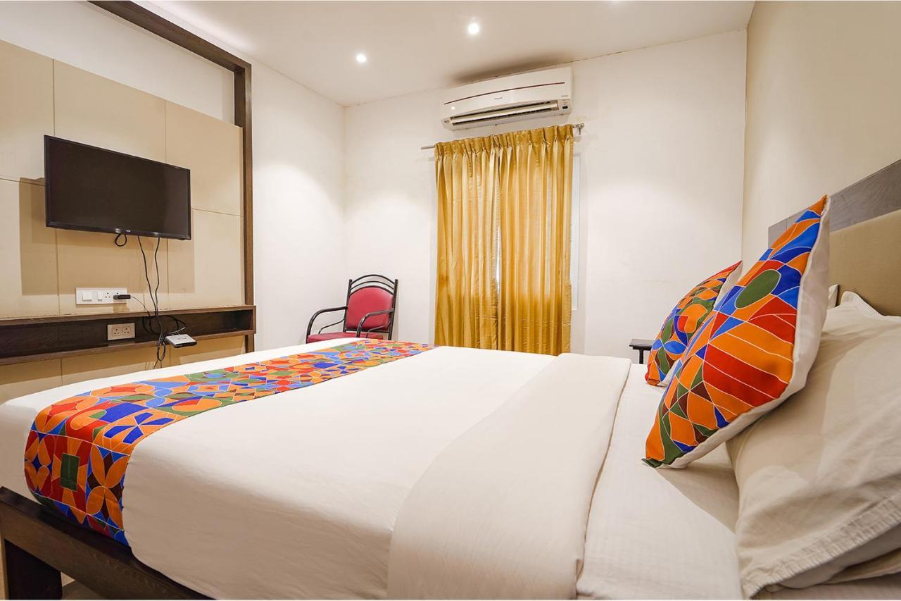 Fabhotel Karpagam - 900M From Nehru Stadium Coimbatore Exterior foto