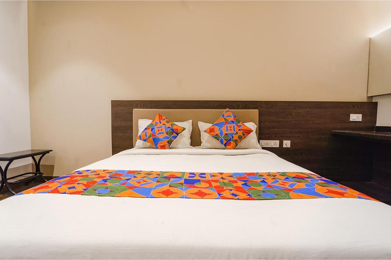 Fabhotel Karpagam - 900M From Nehru Stadium Coimbatore Exterior foto